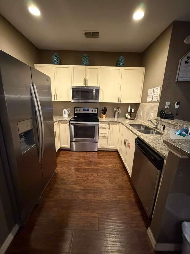 3200 Gold Lane – photo 3