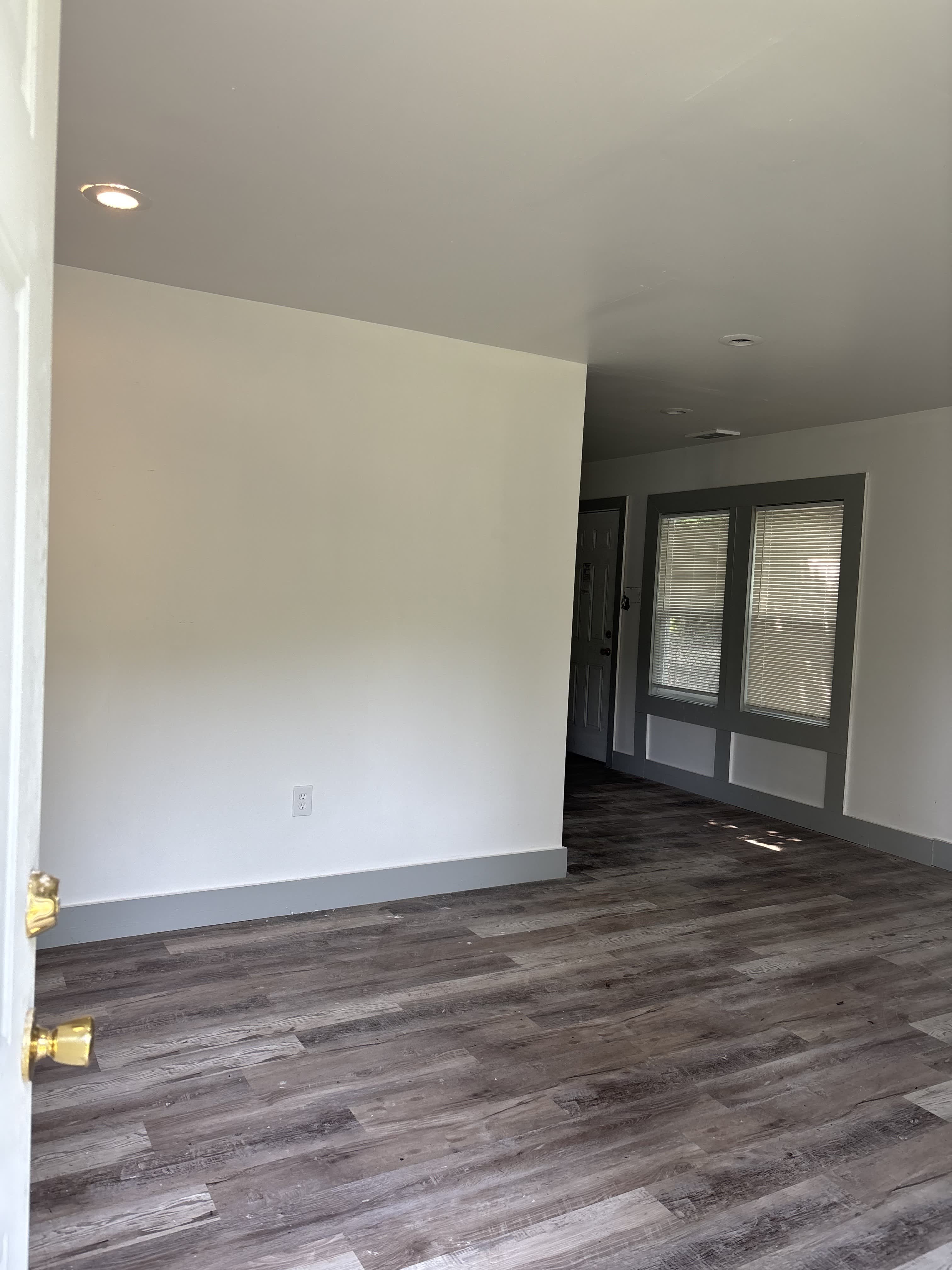 3933 Ohio St – photo 1