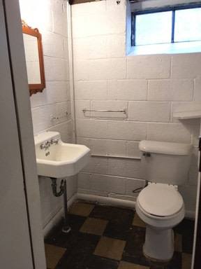 3 Bed 1.5 Bath NO SEC8 OPEN HOUSE SAT 8/29 2-4pm, SUN 8/30 12:30-2:30pm – photo 3