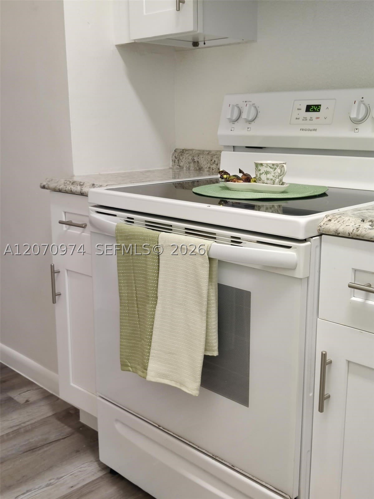 5950 NE 18th Ave – photo 4