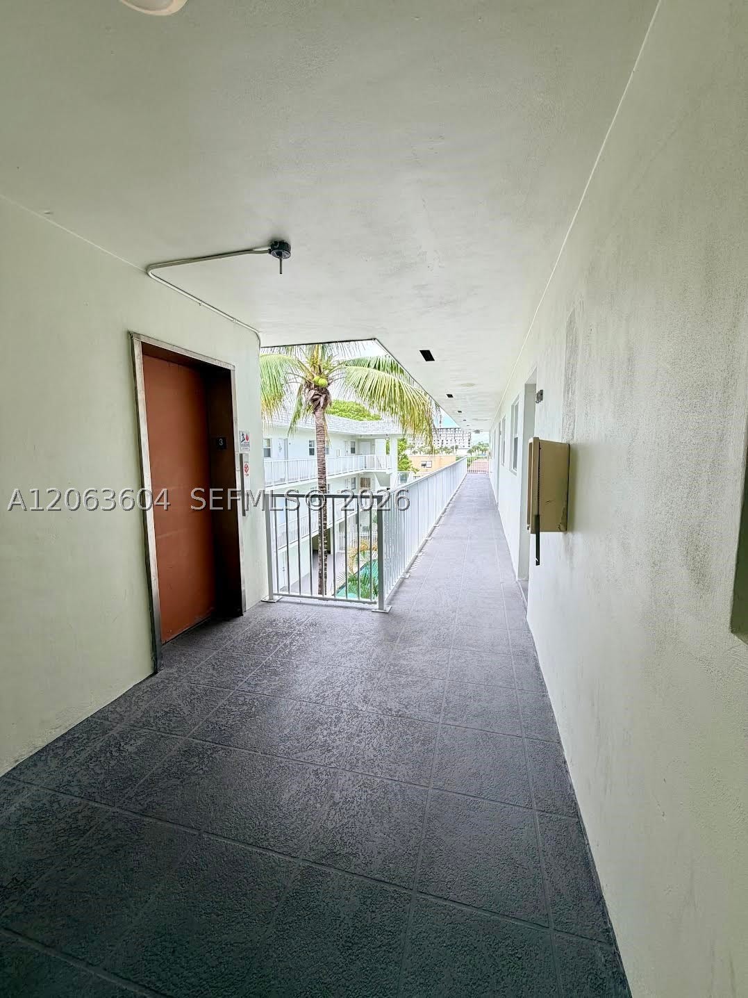 12890 NE 8th Ave – photo 3
