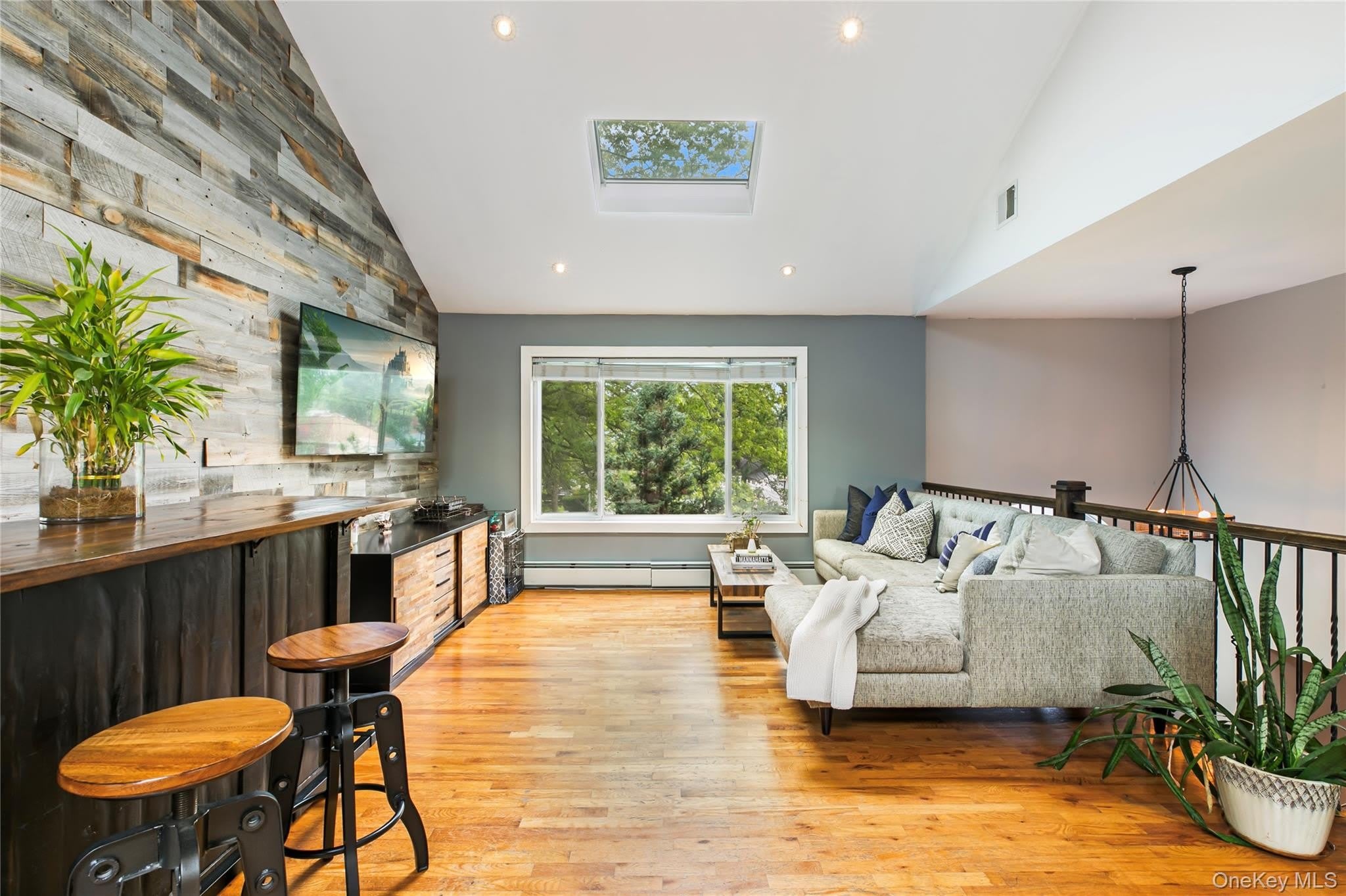 1049 Owasco Road – photo 4