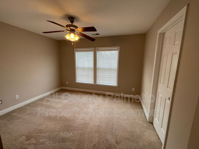 4168 Veritas Street – photo 5