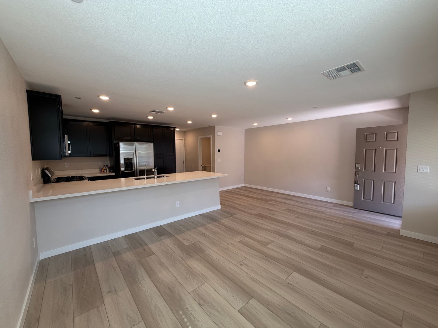 New Built Townhome For Rent – photo 4