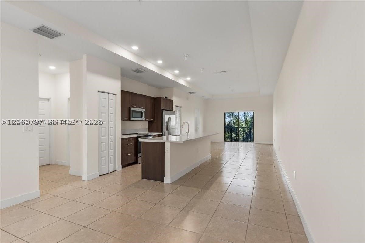 8031 NW 104th Ave – photo 5
