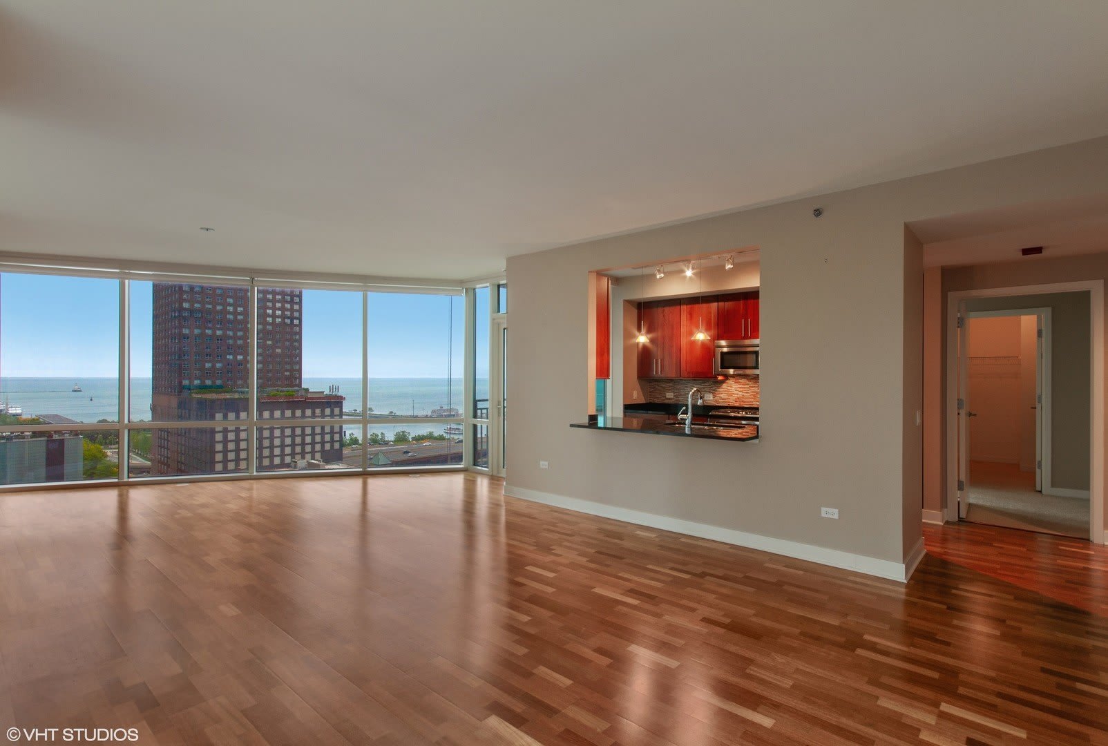 505 N MCCLURG Court – photo 3