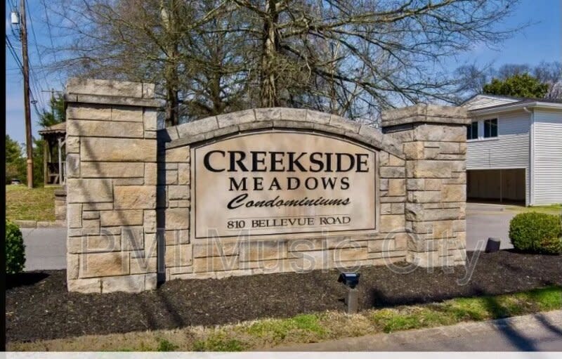 810 Bellevue Rd – photo 3