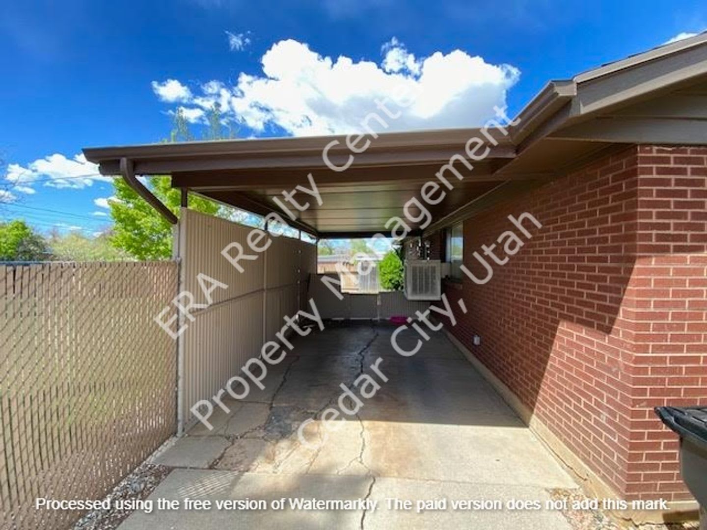 Move In Discount 3 Bedroom 2 Bath Single Family Home – photo 3