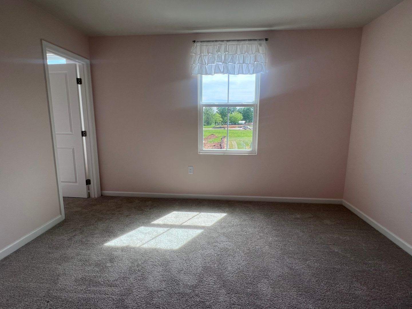 For Rent – photo 4
