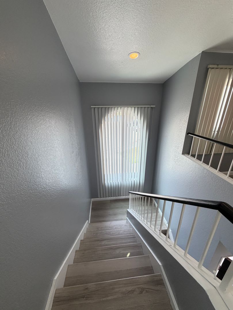 Single Family House for rent – photo 3