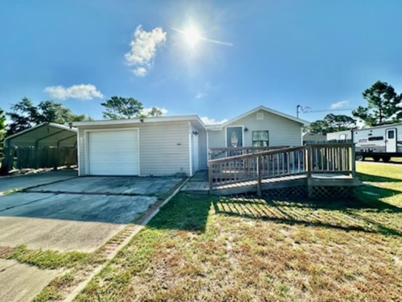 2214 Wind Trace Road North – photo 1