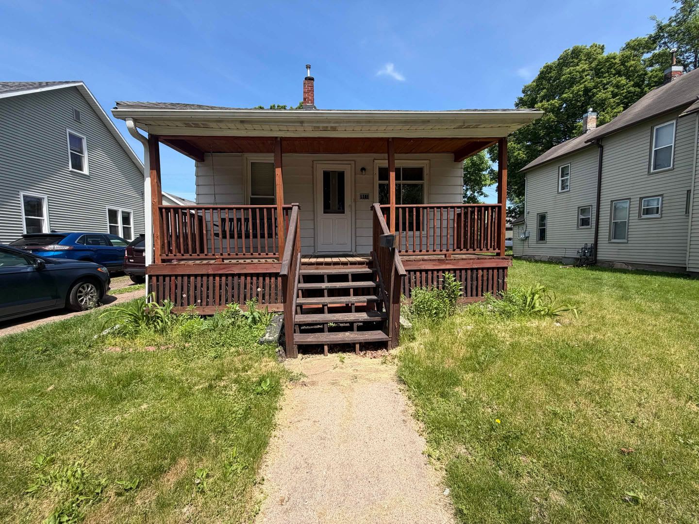1 595 2Bd 1 5Ba 911 2Nd Ave Available Now – photo 2