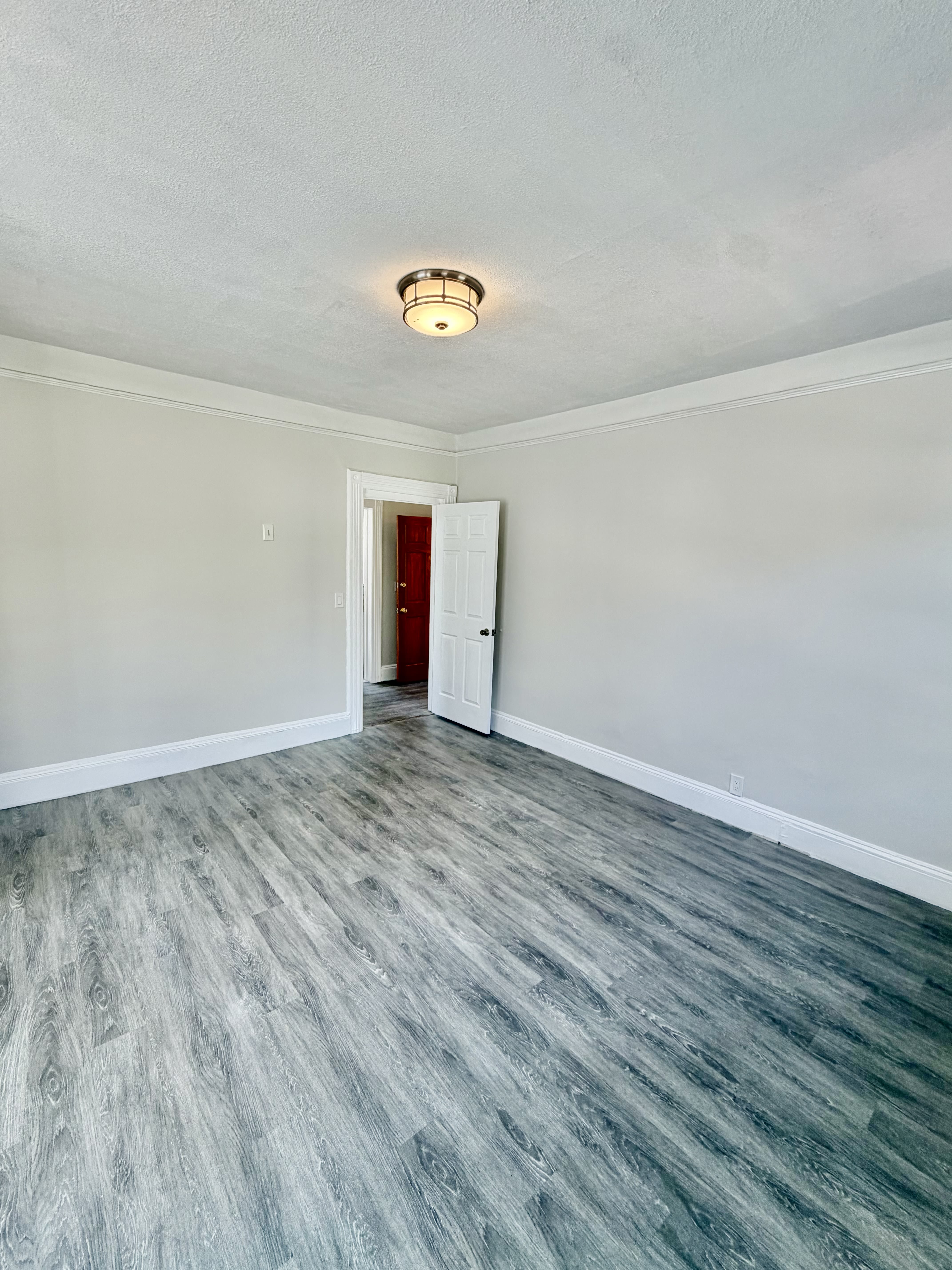 53 John St – photo 3
