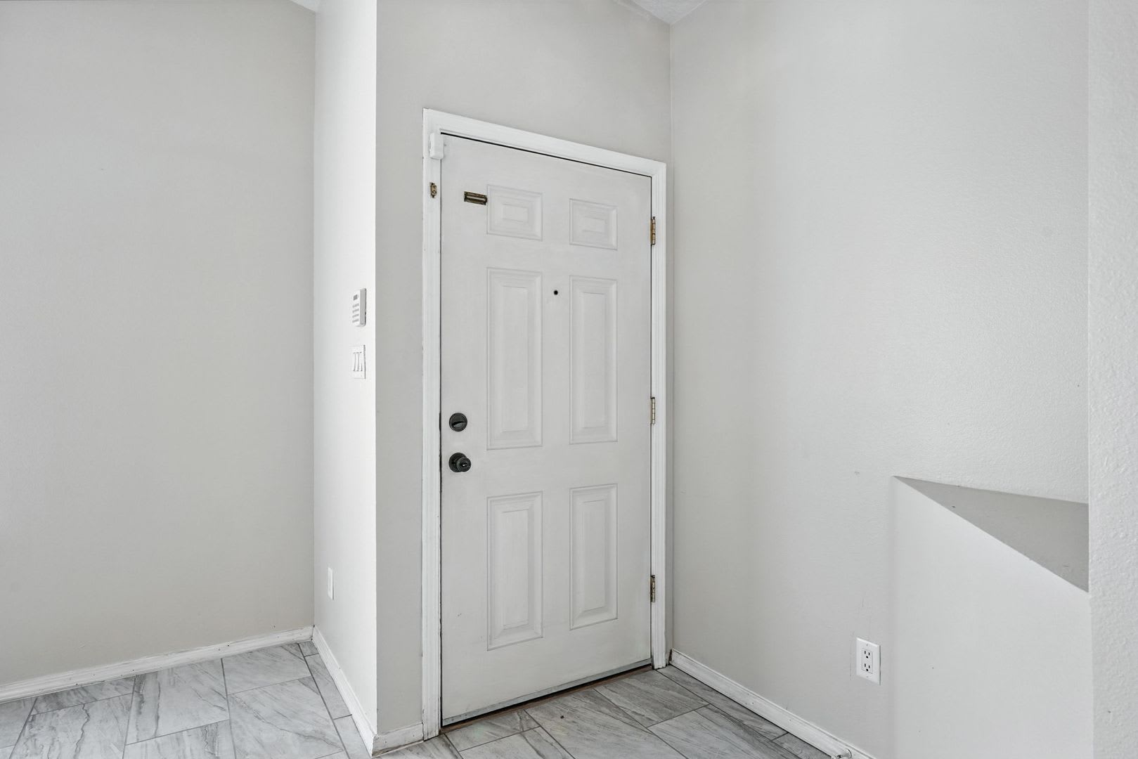 For Rent – photo 4