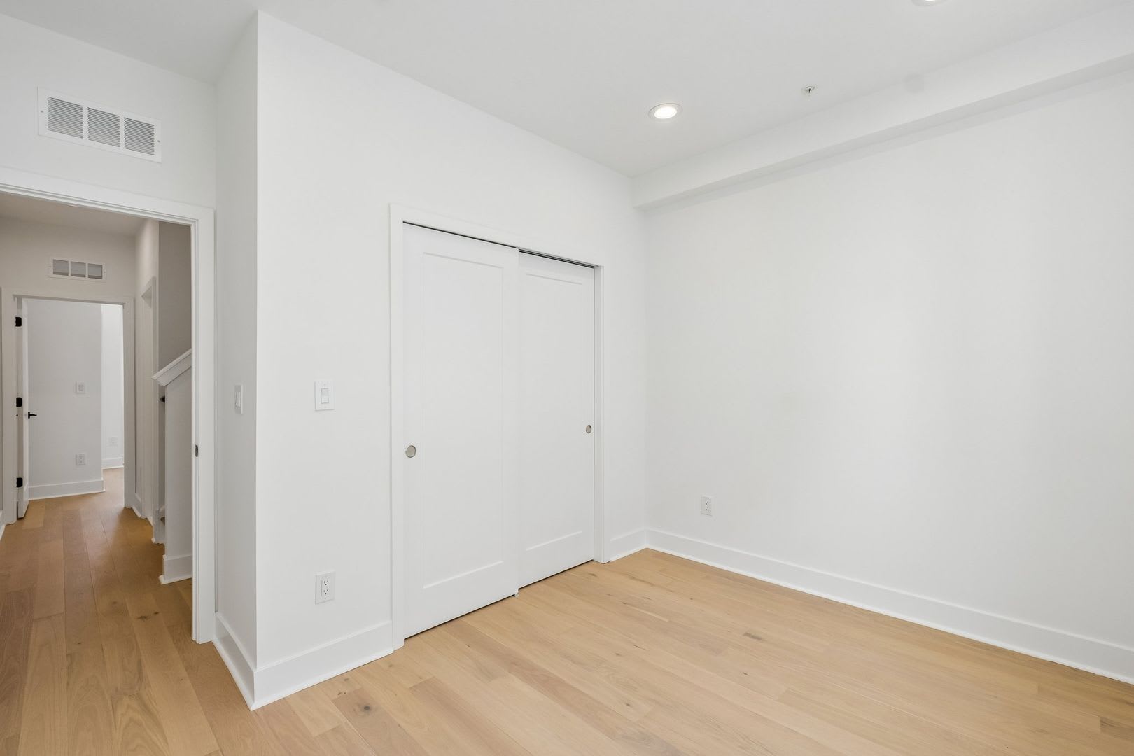 Luxury New Construction Townhome – photo 4