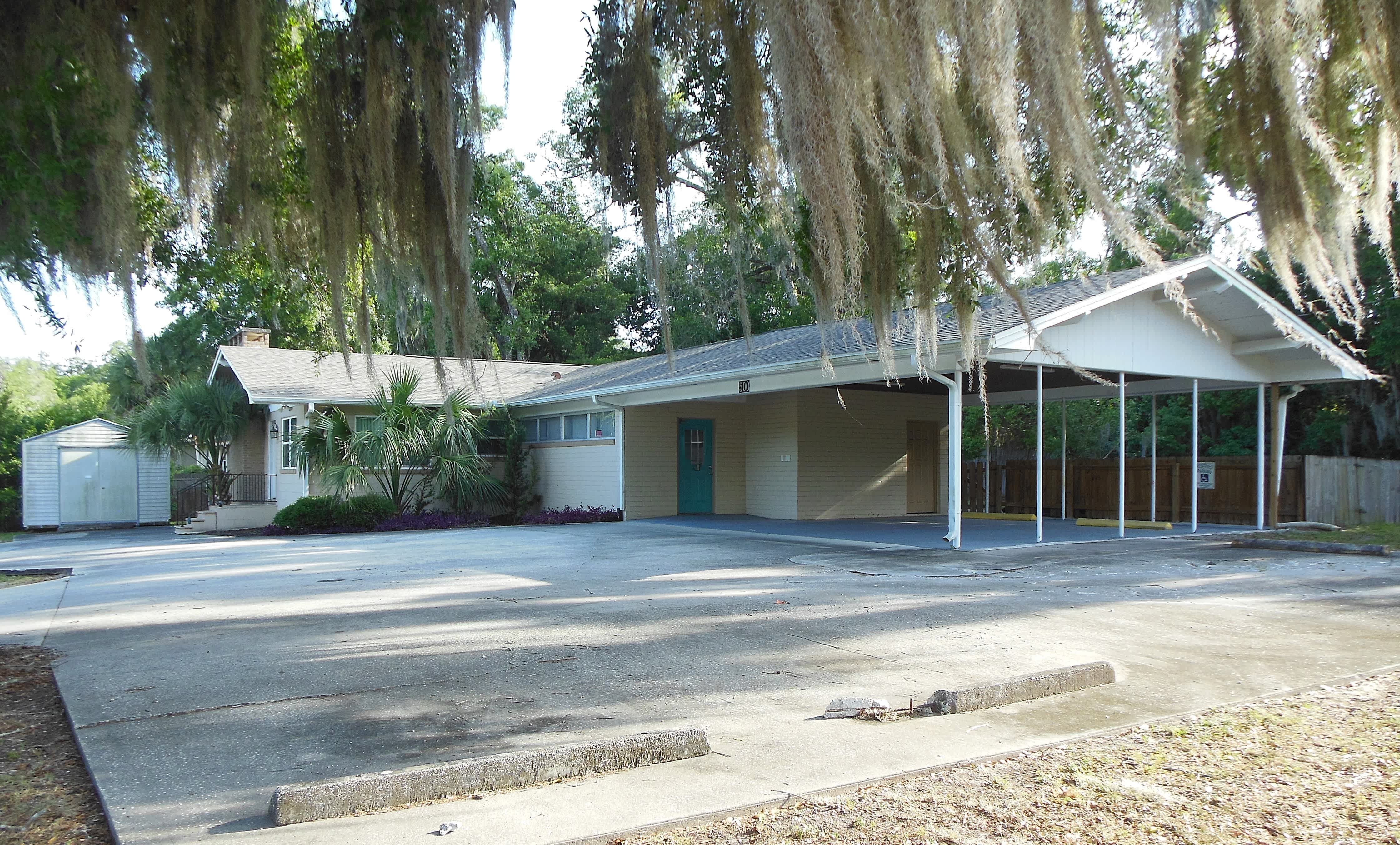 500 S Dexter Ave – photo 2