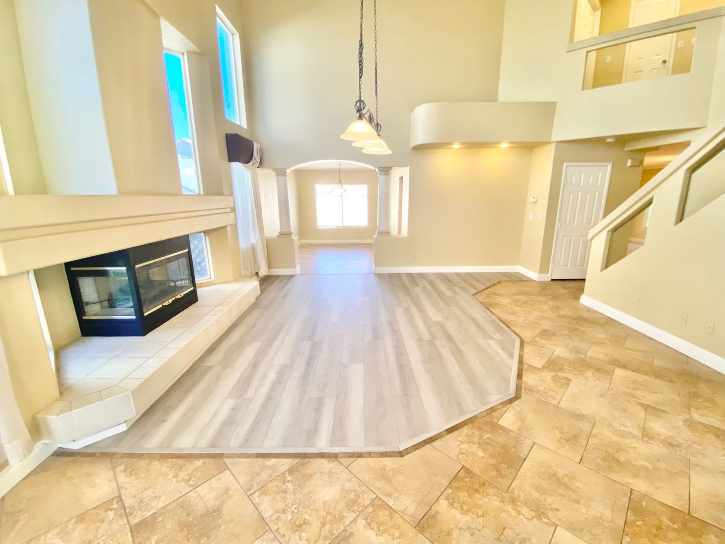 IMMACULATE 5 BEDROOM / 2.5 BATHROOM 2 STORY HOME W/ POOL & SPA, W/2 CAR GARAGE – photo 4
