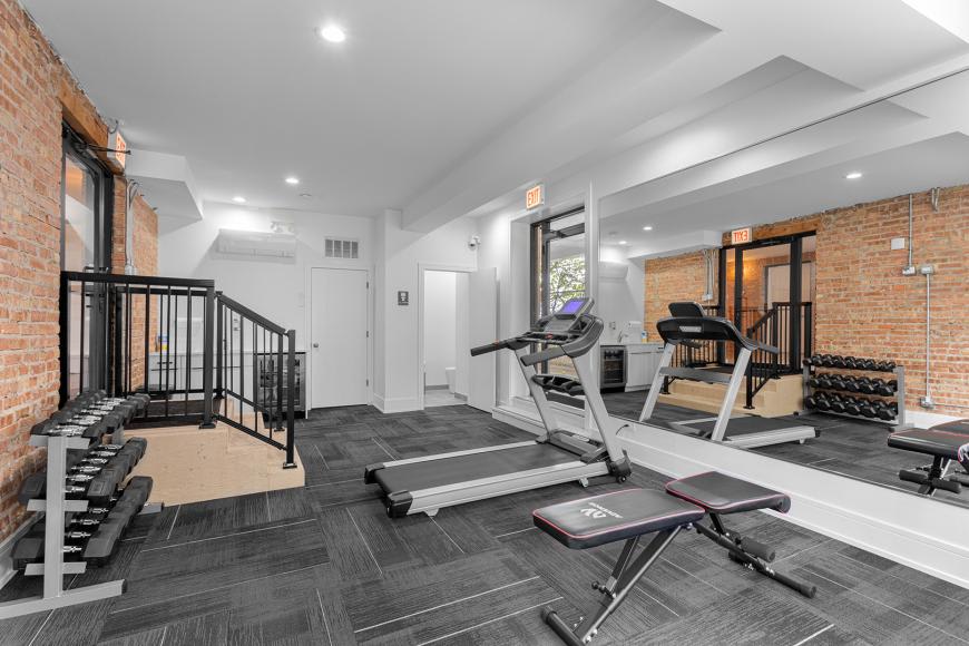 7726 North Eastlake Ter. – photo 2