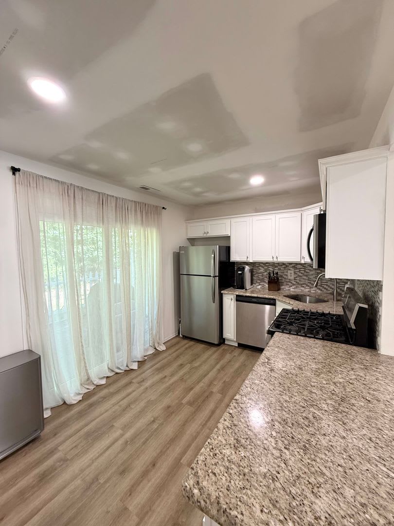 2 Br 1 Ba Galloway Townhome – photo 3