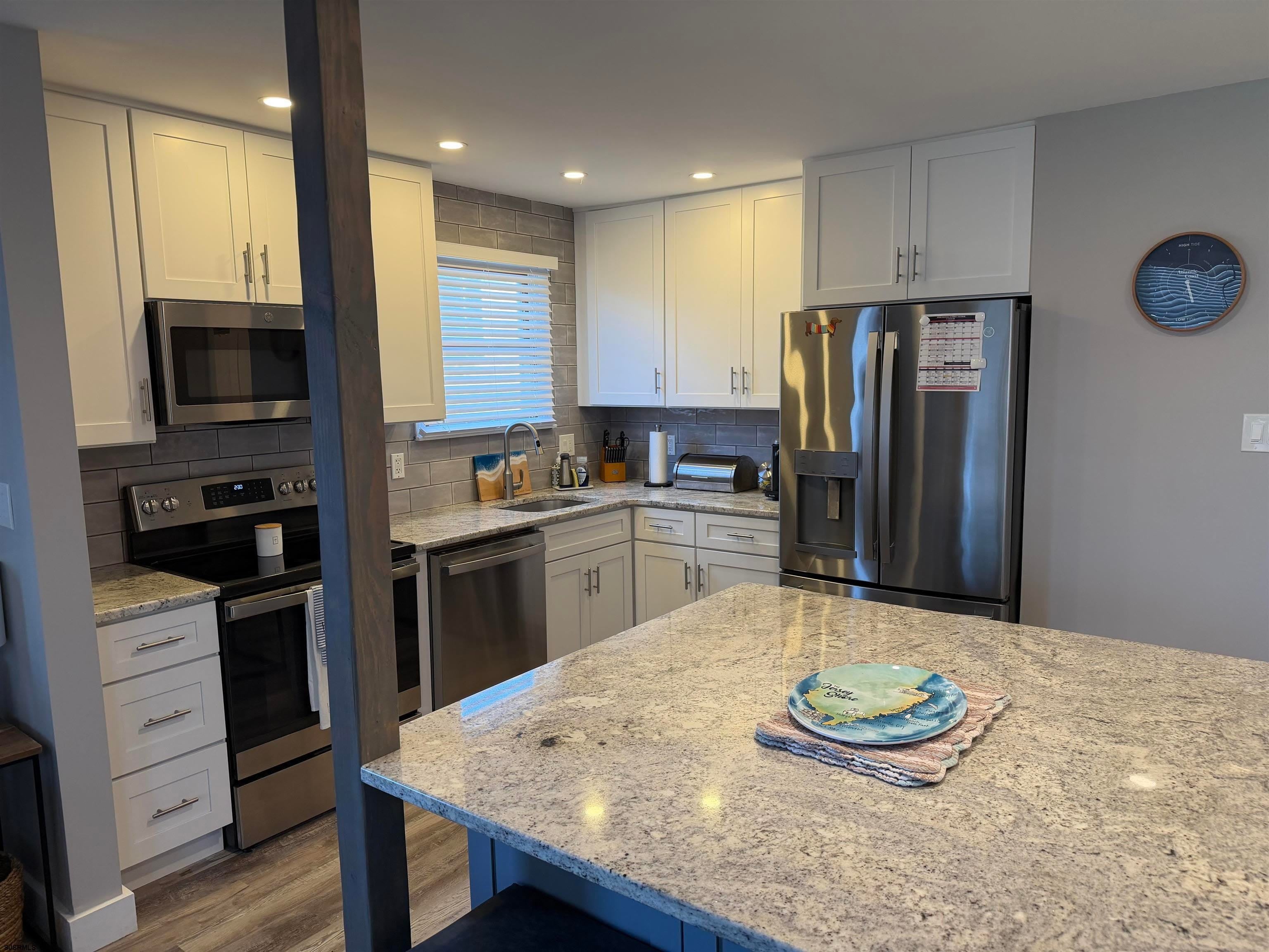 251 4th St S – photo 5