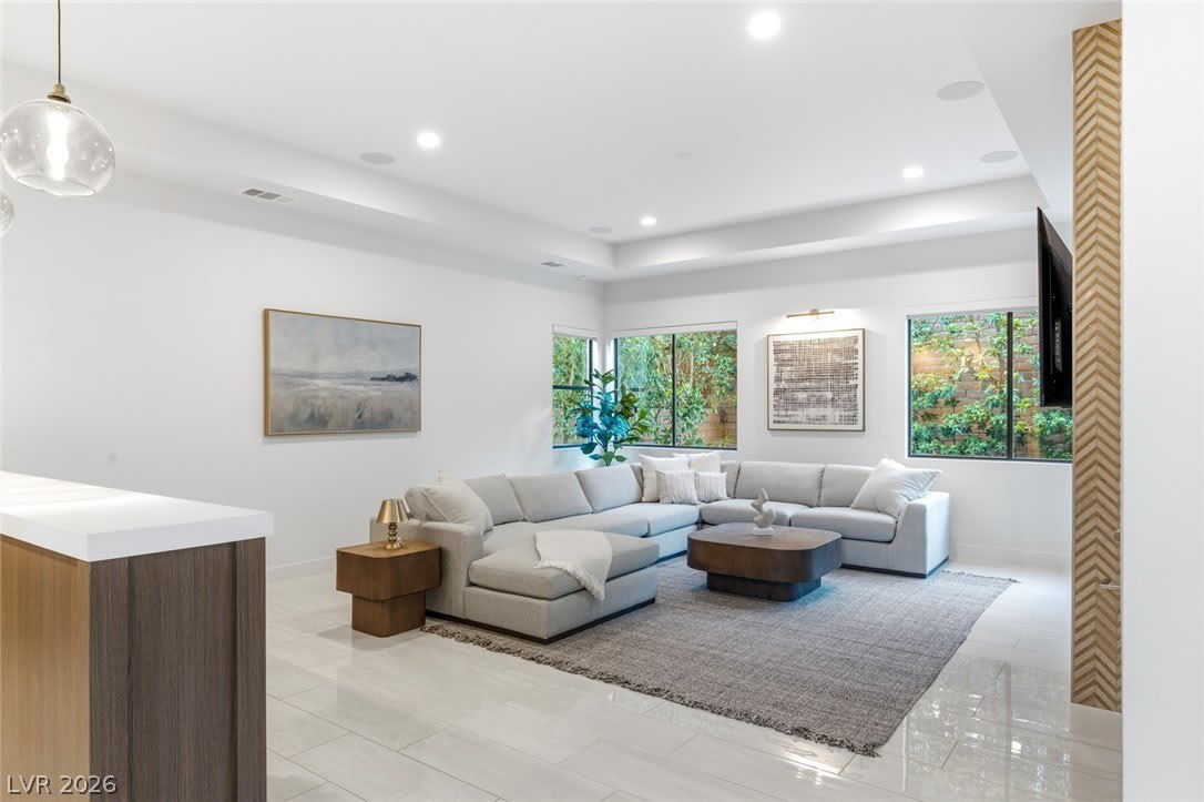 75 Pristine Glen Street – photo 3