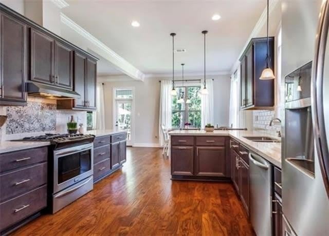 604 PINE GROVE Loop – photo 4