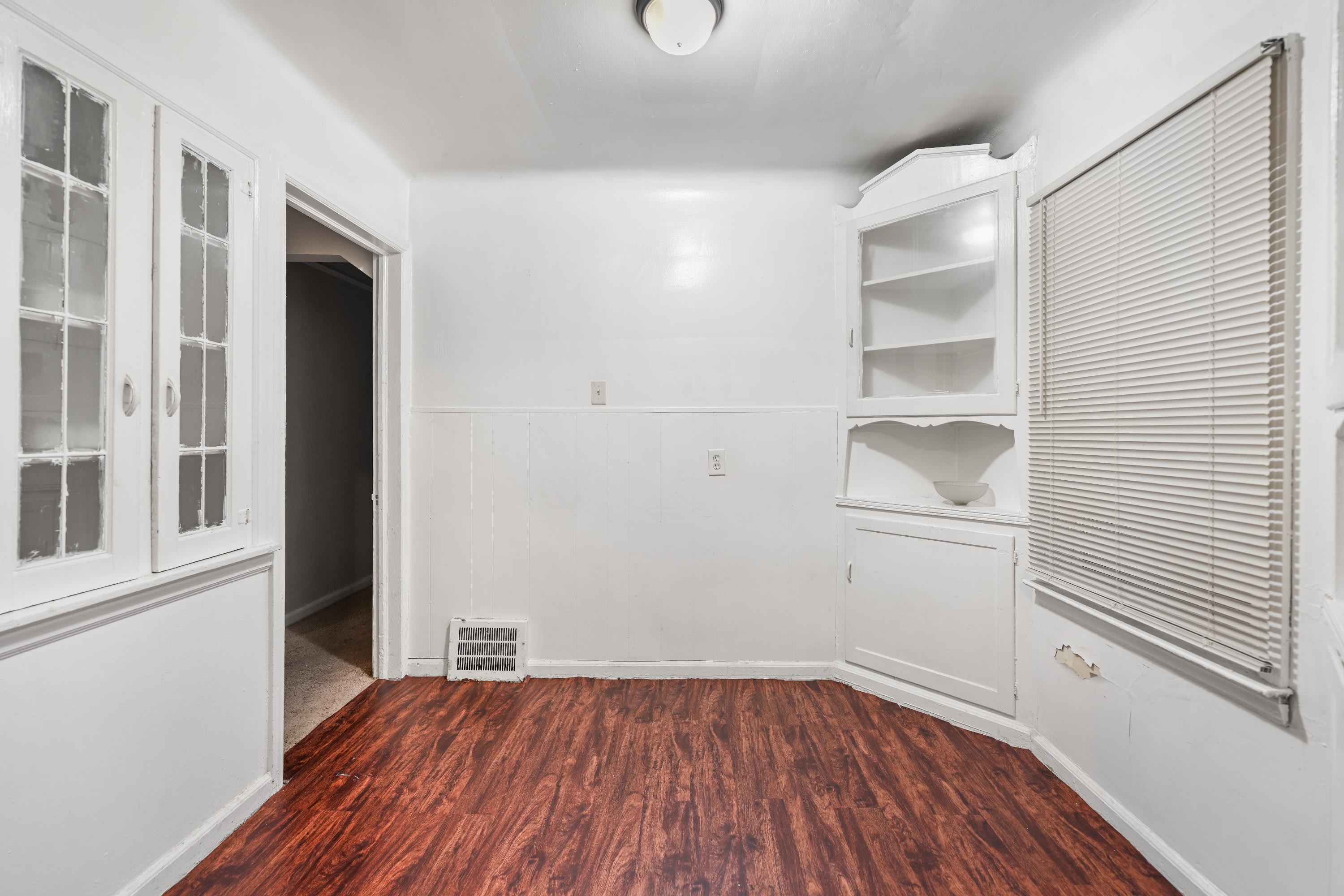 9227 Prest Street – photo 4
