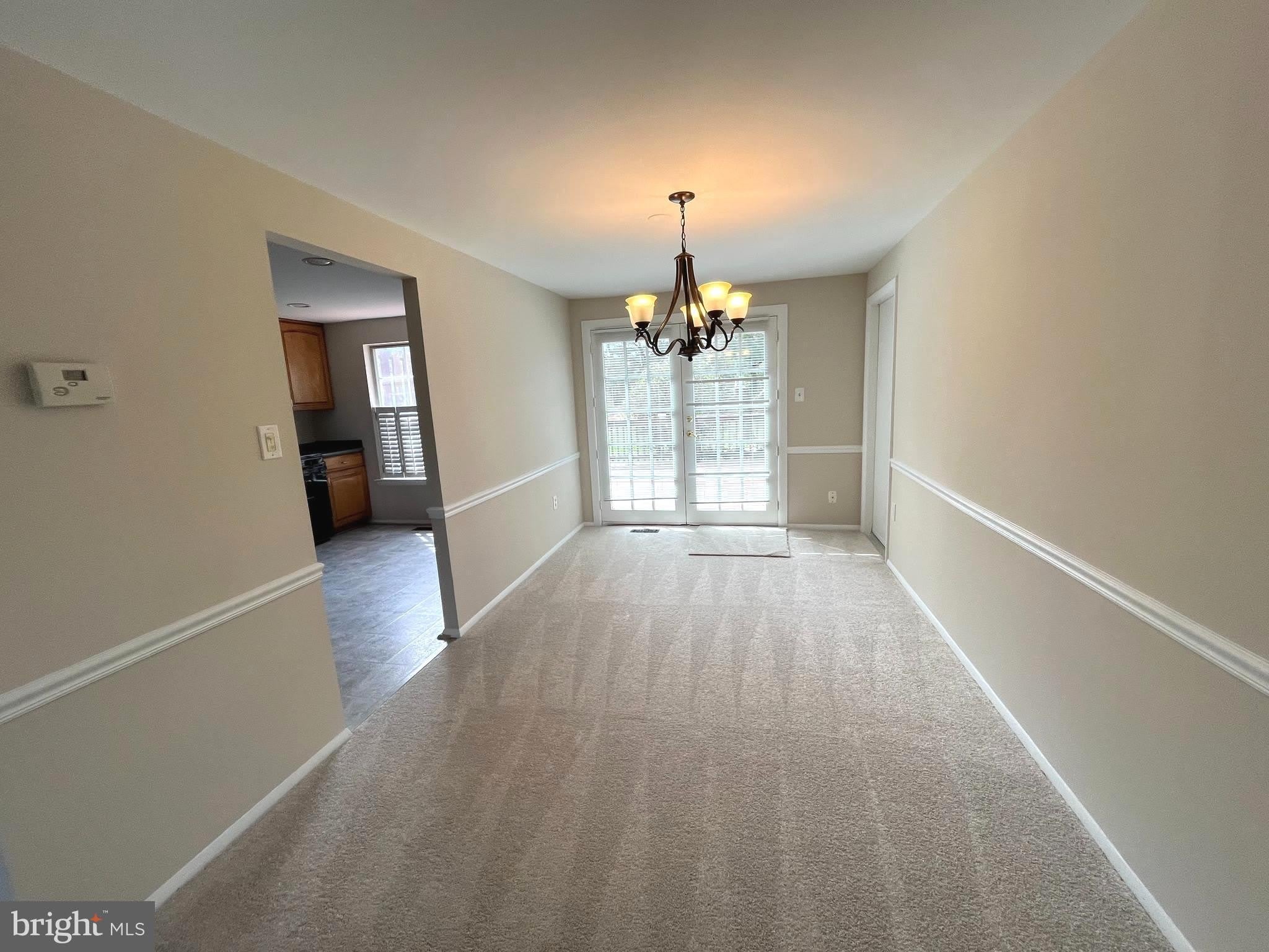 15705 Anamosa Drive – photo 5