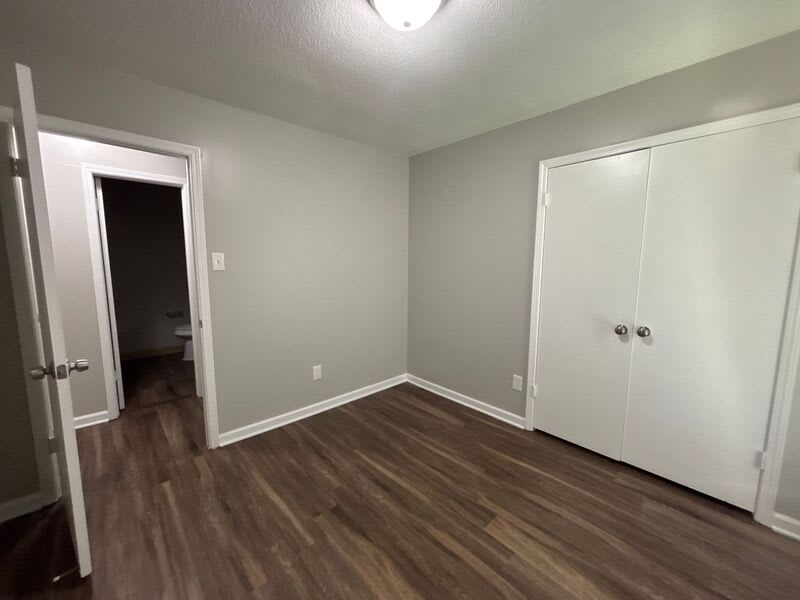 5095 Corkwood Dr – photo 4