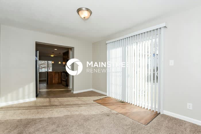 4675 South Acoma Street – photo 5
