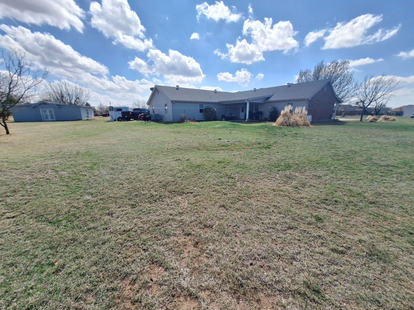 Wonderful home on 1.6 Acres! – photo 3