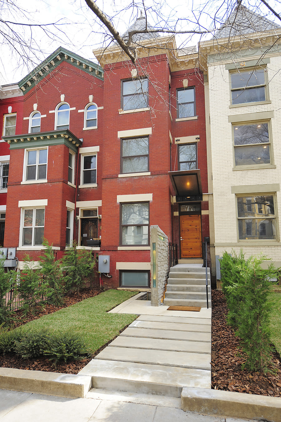 1328 Irving Street Northwest – photo 2