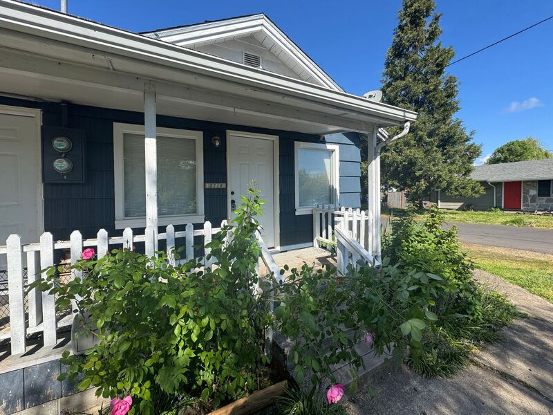 2210 West 19th Avenue – photo 1