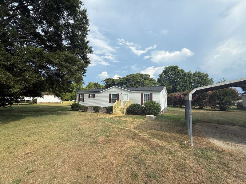9009 Dorchester Ln – photo 1