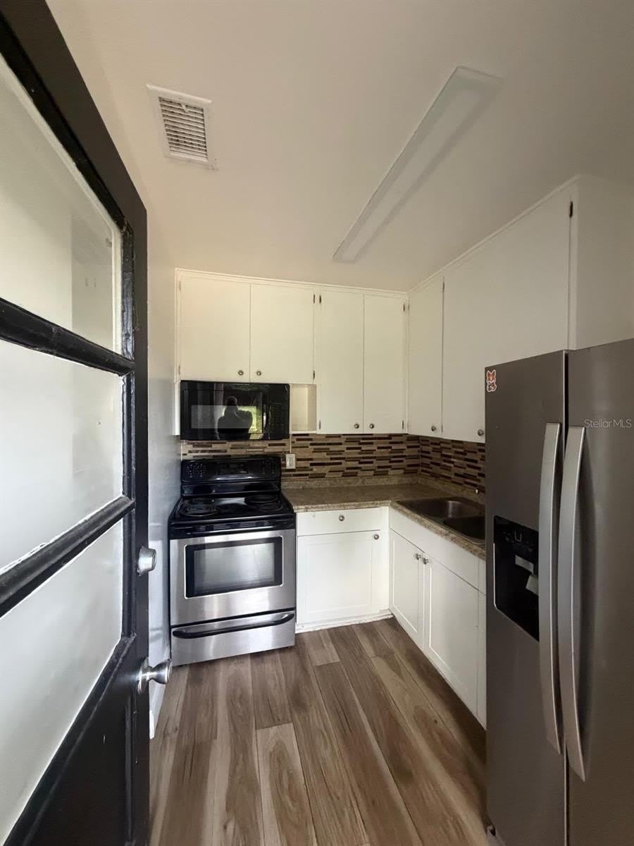 205 E New Hampshire Street – photo 4