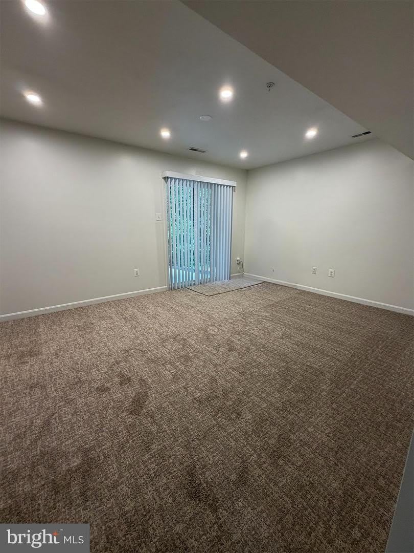 12109 SUTTON LN – photo 4