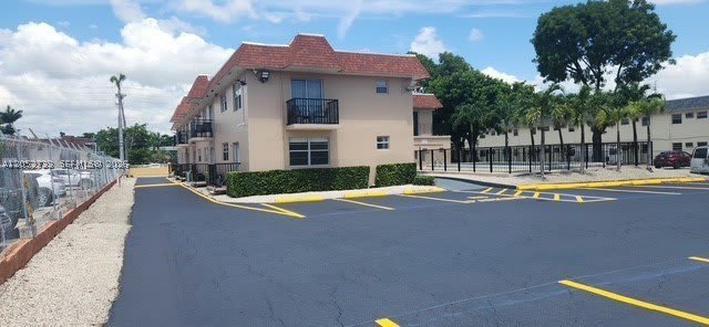 1015 NW 45th Ave – photo 3