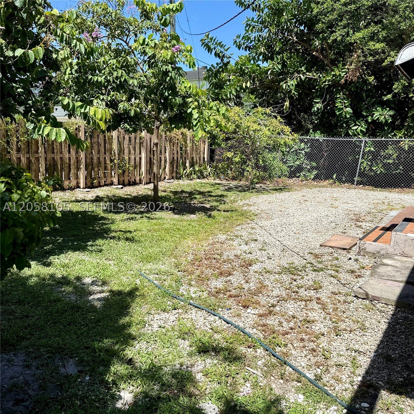737 NE 127th St – photo 2