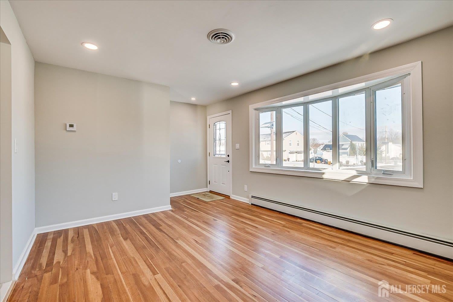 145 Somerset Avenue – photo 3