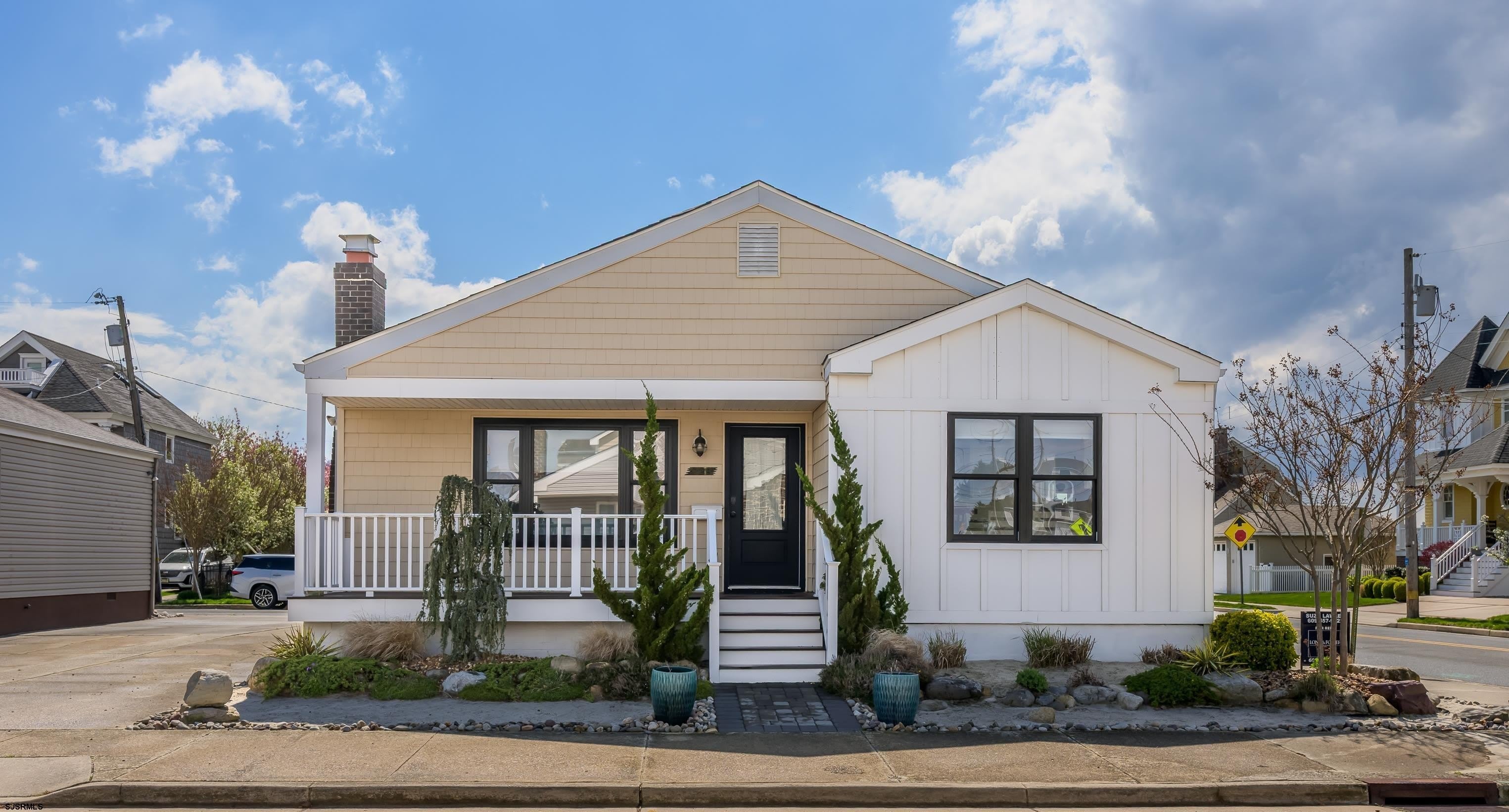 228 N 34Th Ave – photo 2