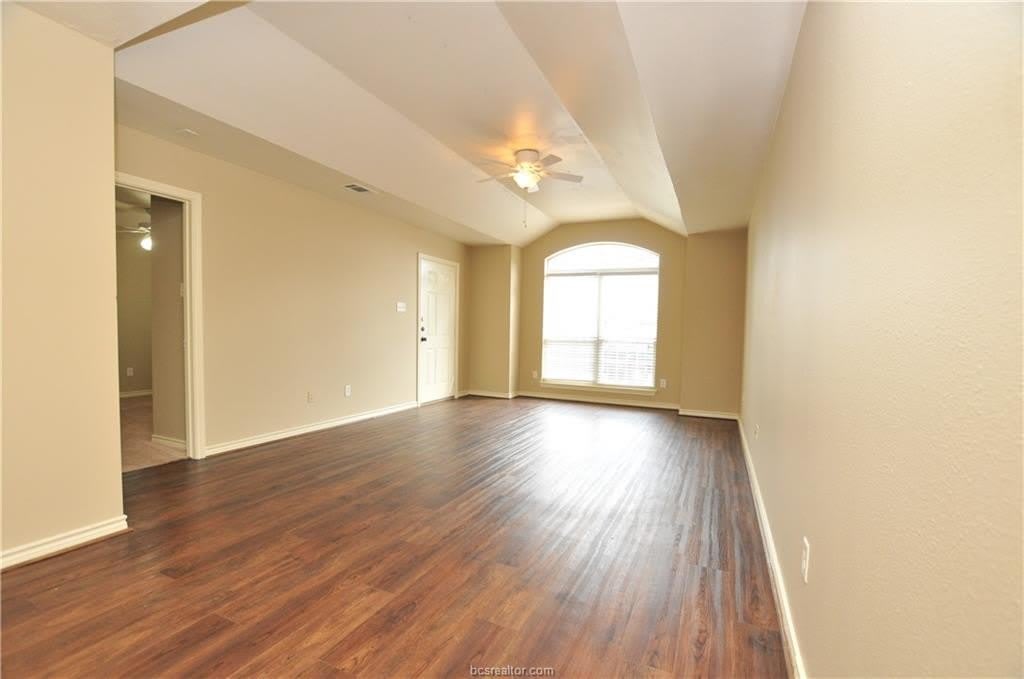 2323 Trace Meadows – photo 5