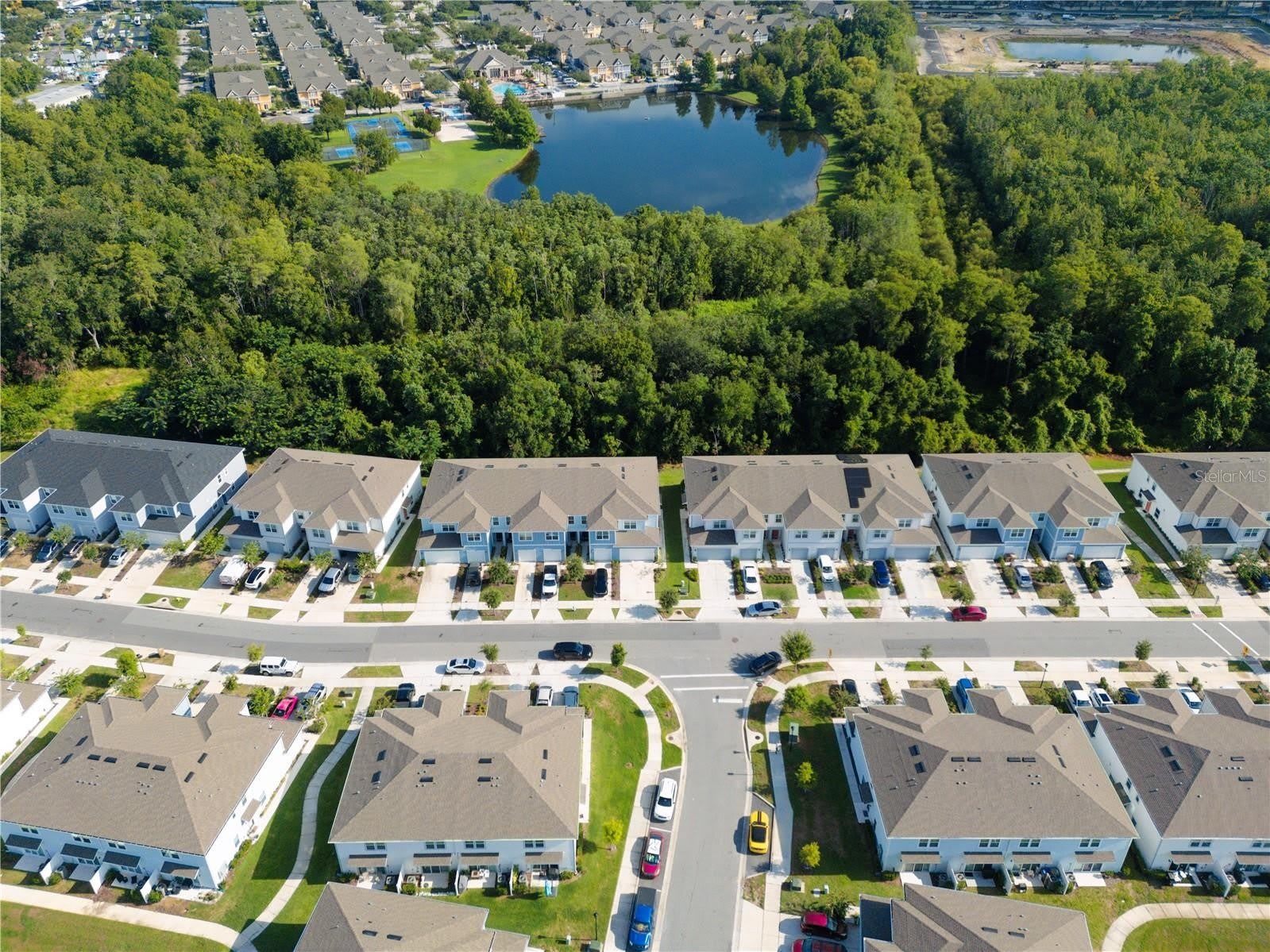 4609 SPARKLING SHELL Avenue – photo 5