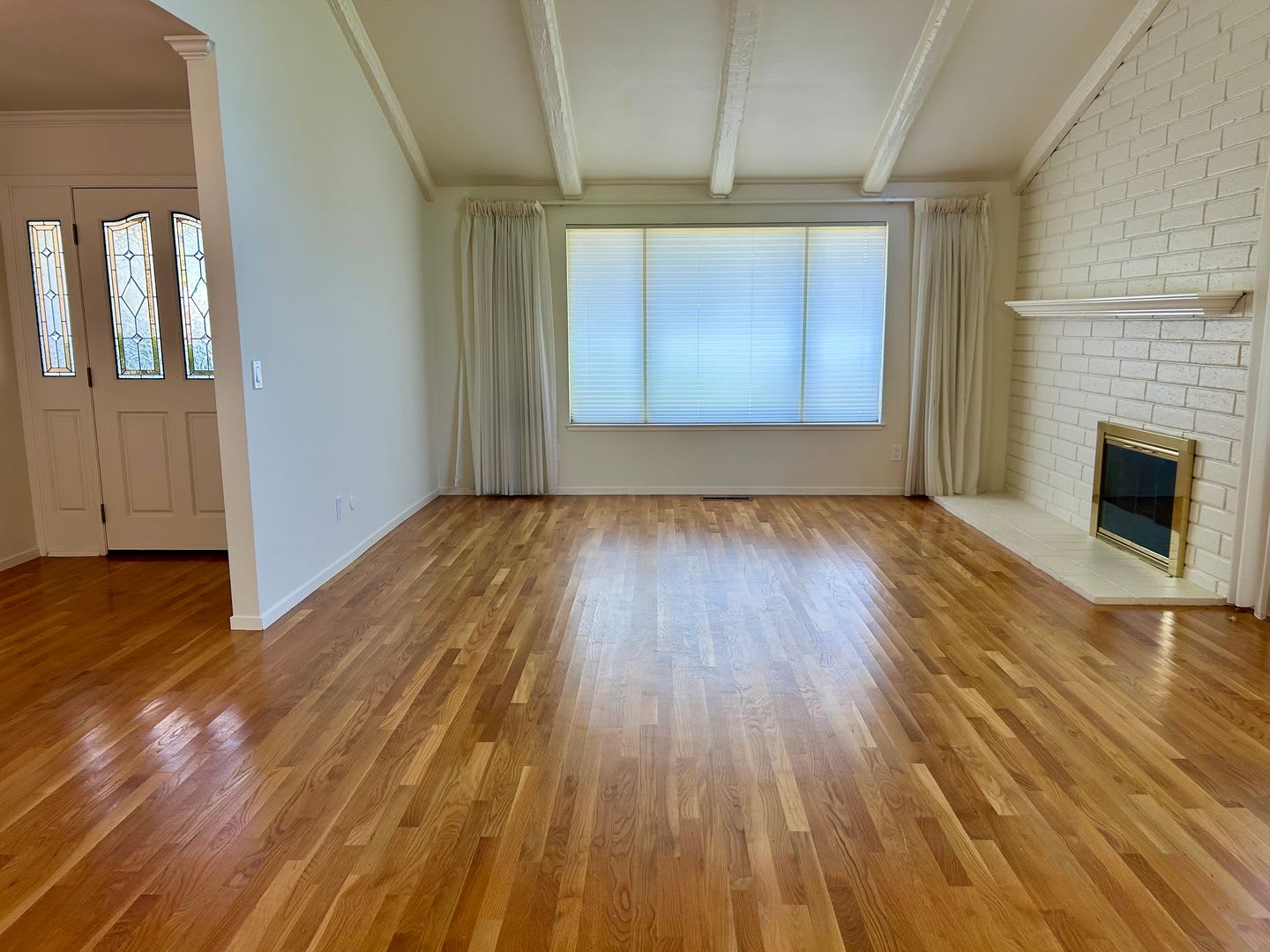 266 Valley Oaks Drive – photo 4