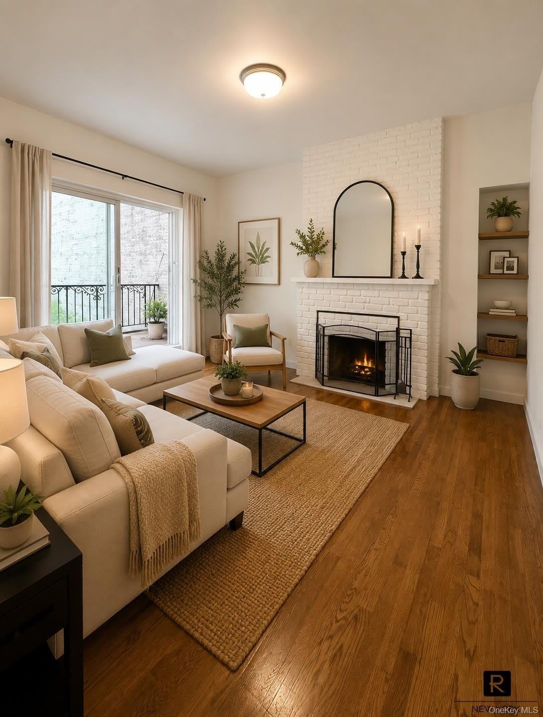 353 W 19th Street – photo 1