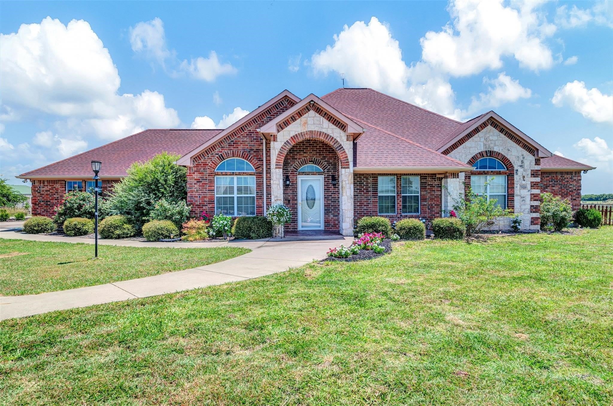 1627 Fm 547 – photo 1