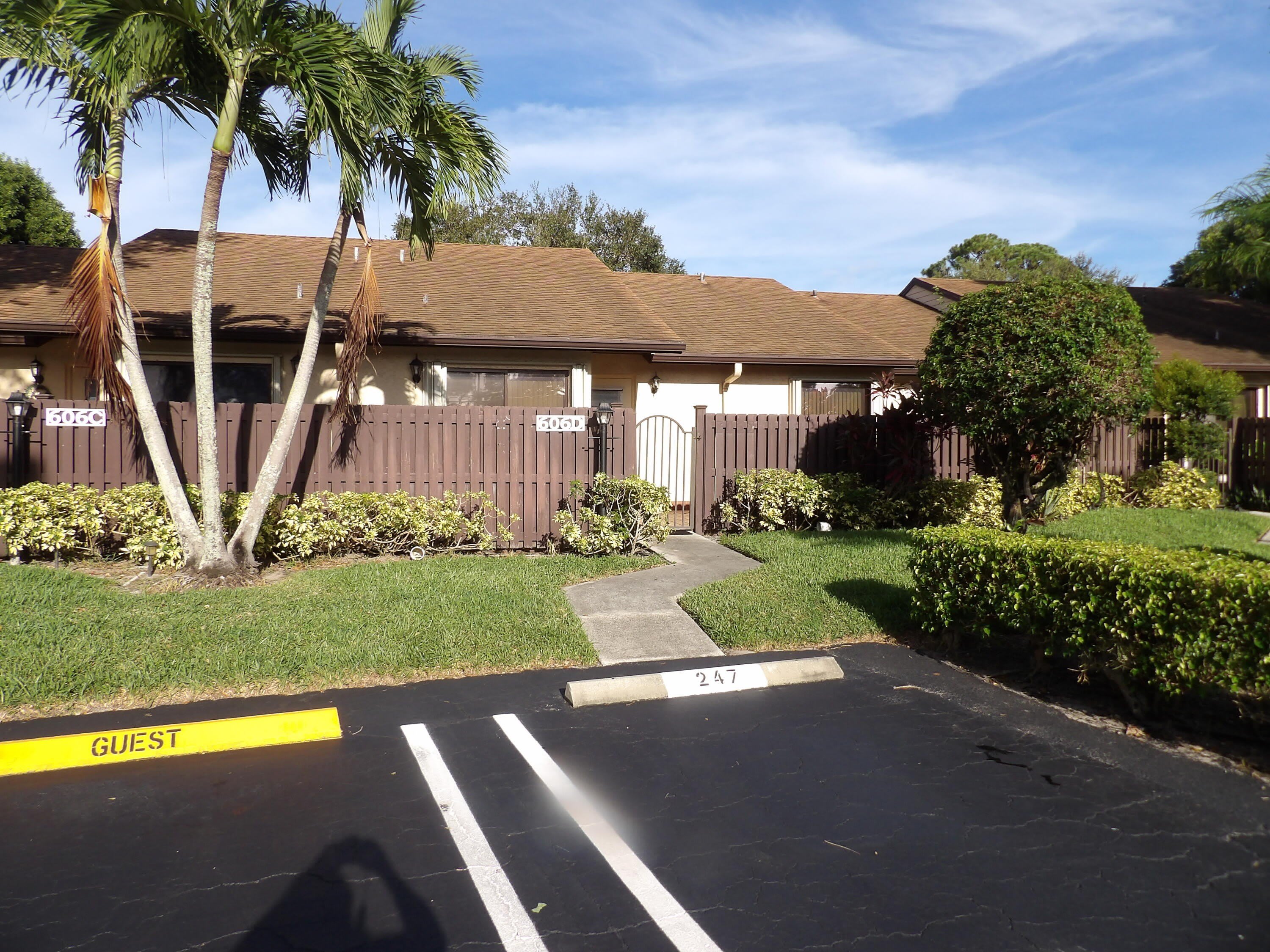606 Sea Pine Way – photo 3