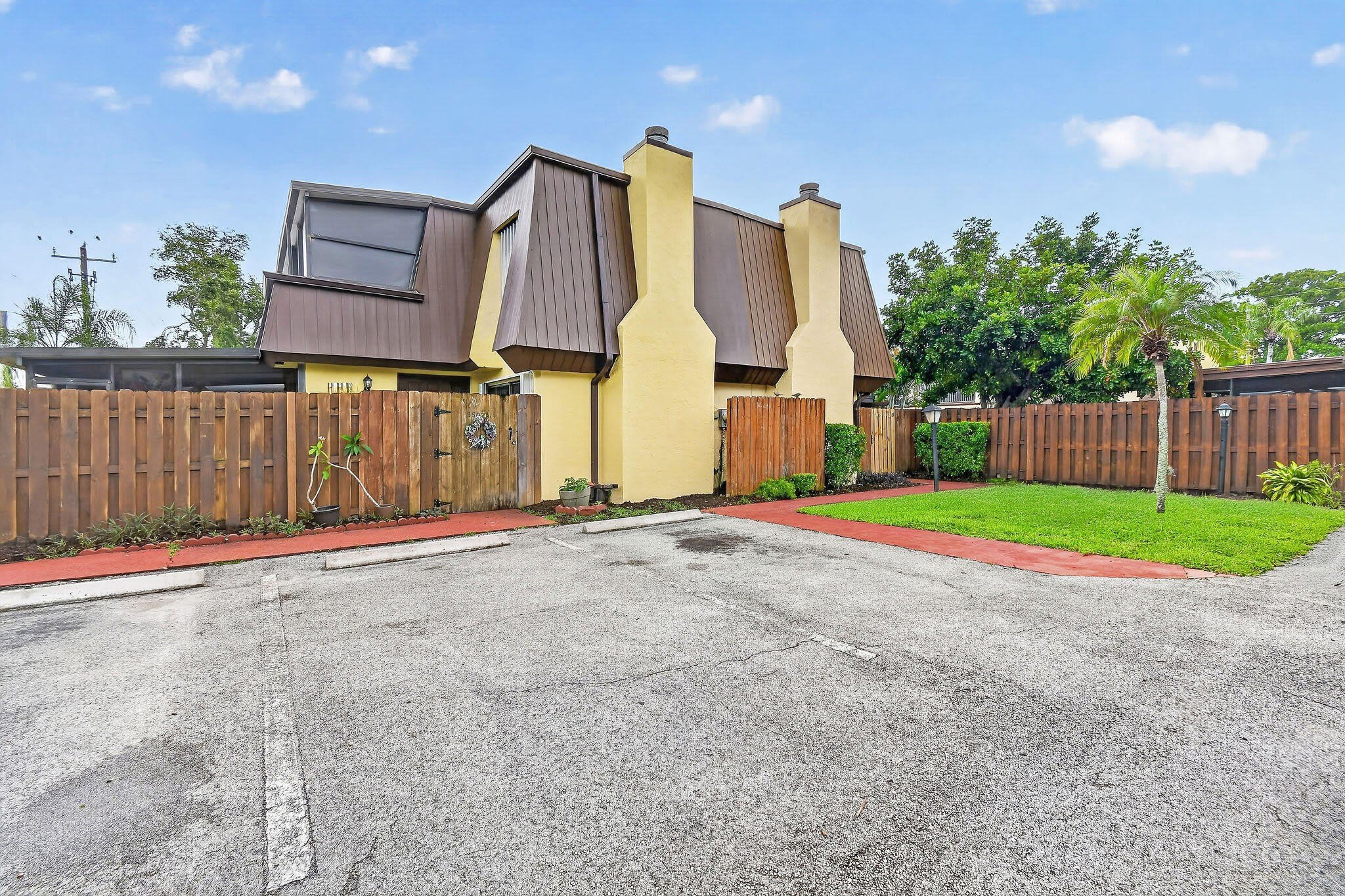 3502 Gardens E Drive – photo 3