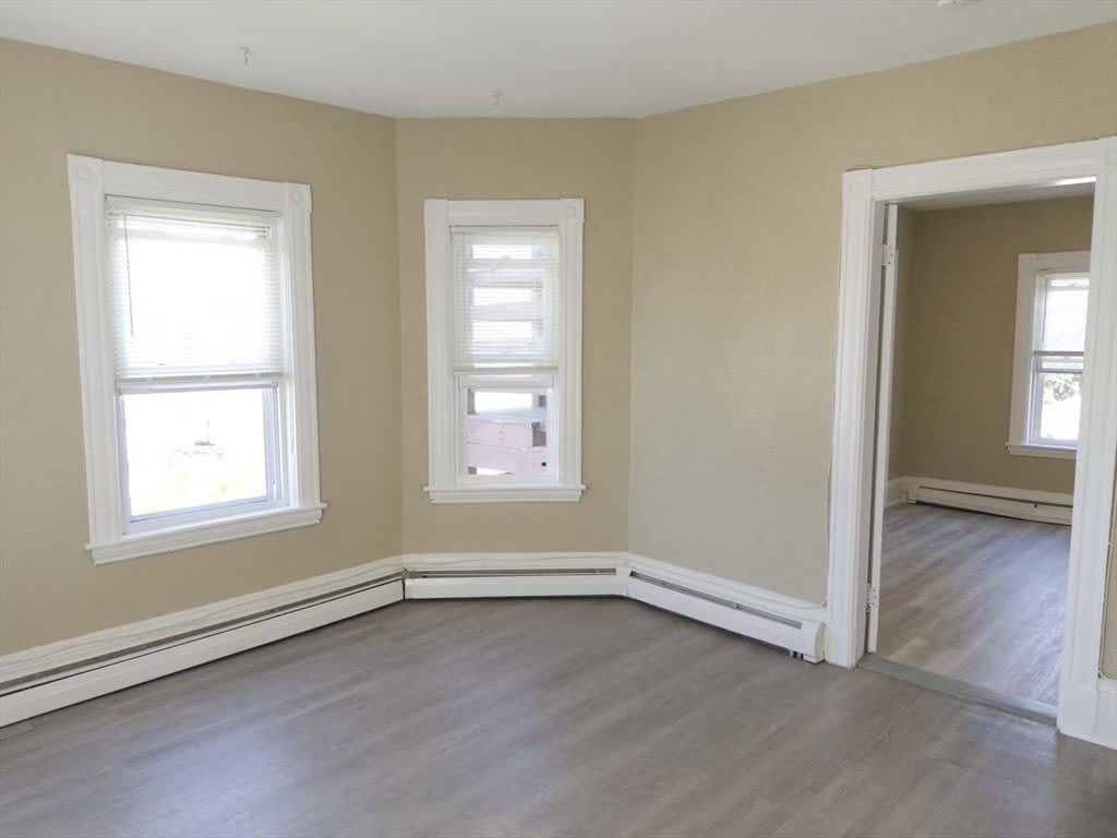 25 Oakland Ave – photo 3