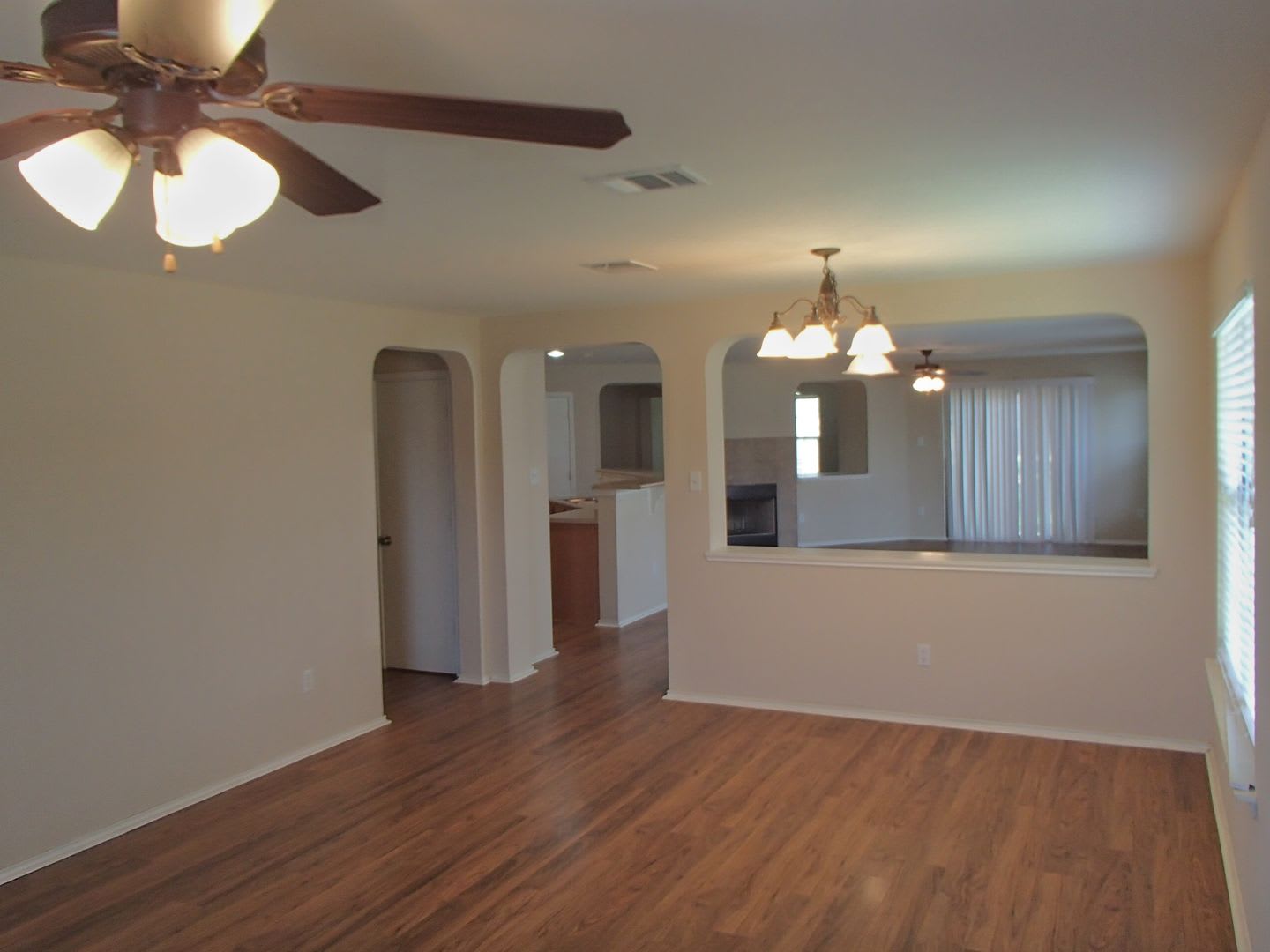 3 Bedroom 2 Bathroom Georgetown Home – photo 4