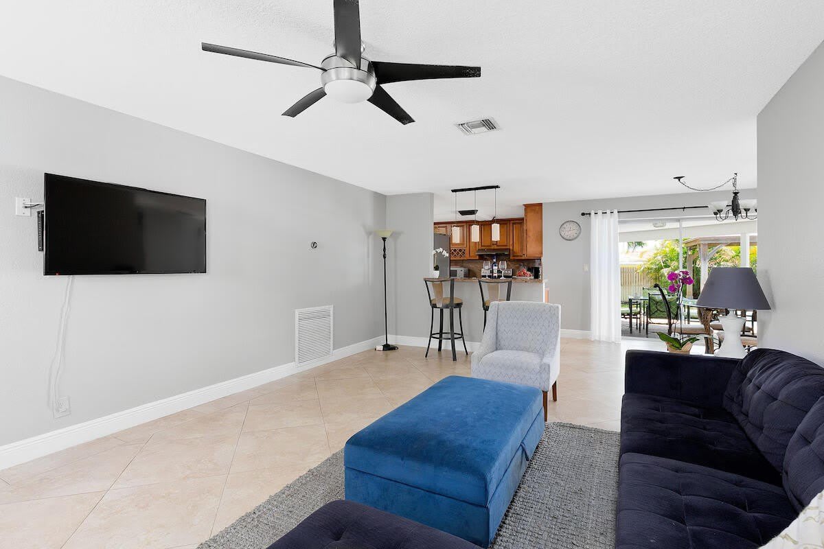 4348 NW 2nd Terrace – photo 4